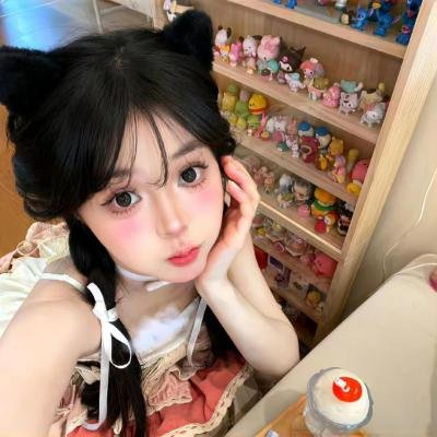 5个吓鬼的少年